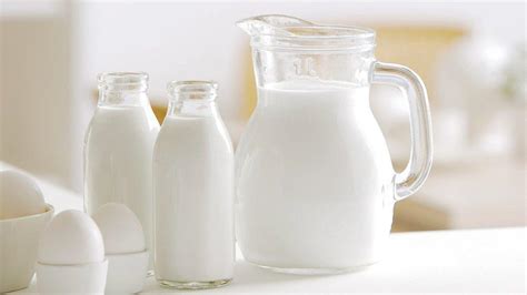 全脂牛奶和脱脂牛奶有什么区别？ - 知乎