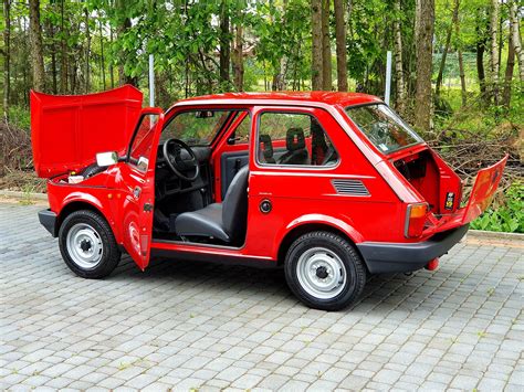 Fiat 126 Czerwony Z Białym
