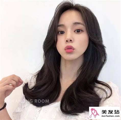 波浪卷发图片