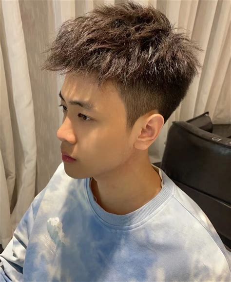 非主流锡纸烫头像