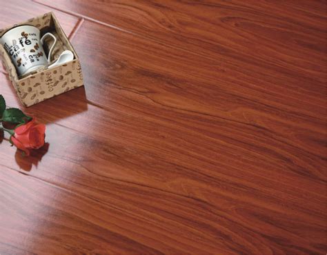 圣达地板加盟费多少 地板十大品牌-地板网