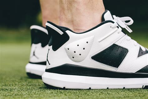 Jordan Brand Unveils Its First Golf Shoe | The Jordan Flight Runner ...