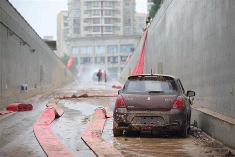 直击救援一线|京广北路隧道内积水有望今天抽完，被困车辆将移至航海路区域停放——中原网