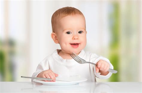 育儿专家：如何纠正孩子吃手的习惯 - 百度宝宝知道