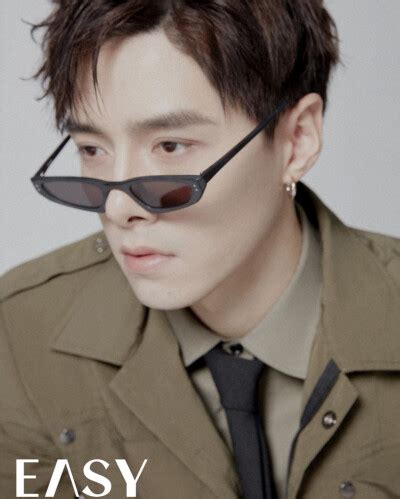 钟逸伦dylan图片 钟逸伦dylan图片