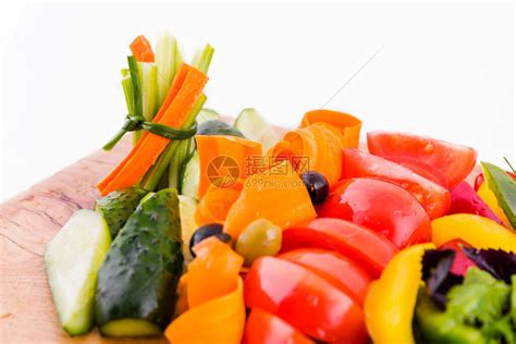 木板上的蔬菜洋葱饮食营养食物沙拉高清图片下载-正版图片320554236-摄图网