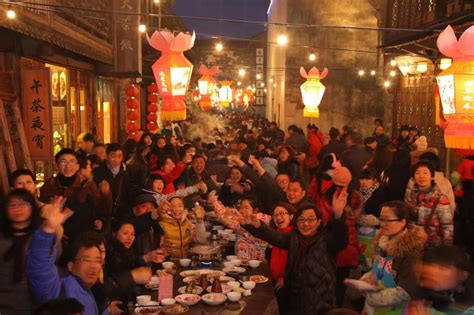 上海豫园民俗灯笼喜庆过年高清图片下载-正版图片500244580-摄图网