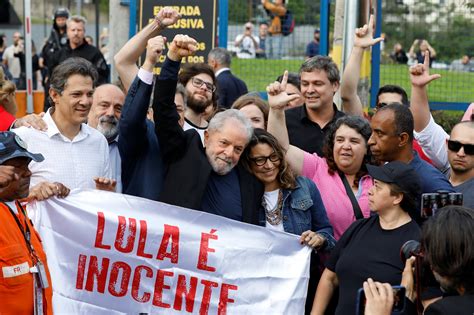 巴西前总统卢拉正式出狱 已因贪腐行为入狱580天