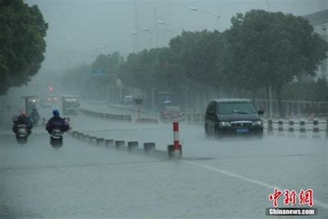 湖南多地遭遇暴雨 59万人受灾 - 焦点图 - 湖南在线 - 华声在线