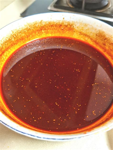 【秘制辣椒油，特别有味，适合炒菜凉拌的做法步骤图】目星河_下厨房