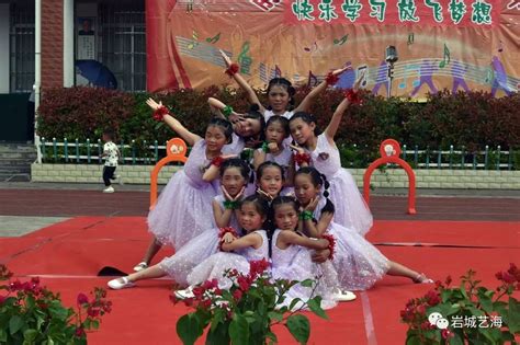 一年级儿童舞蹈,儿童舞蹈《虫儿飞》,简单儿童舞蹈(第8页)_大山谷图库