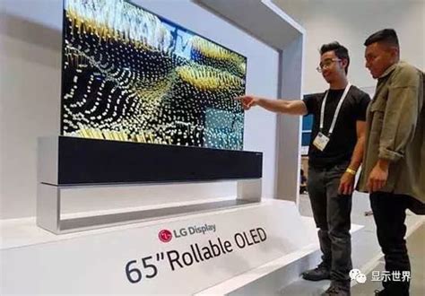 LG shows off first ever 77-inch transparent, rollable OLED display ...