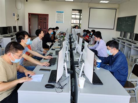 【图解专业】数据科学与大数据技术：万物分析的大数据 - 高考志愿填报 - 中文搜索引擎指南网