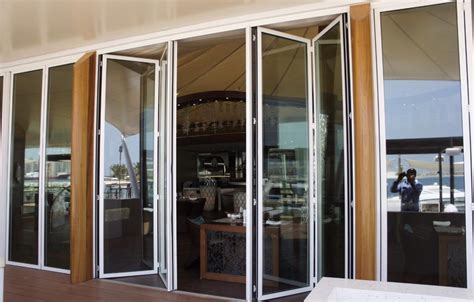 佛山厂家定制铝合金门窗2.0厚80系列别墅重型折叠门 阳台玻璃移门-阿里巴巴