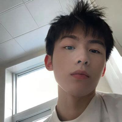 男生头像非主流韩国风