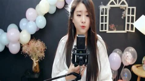 YY菲儿一首好听的闽南语歌曲《公虾米》，节奏欢快动感_腾讯视频