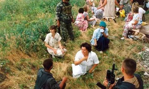 20年前震惊世界的俄罗斯人质事件现场照 营救失败上百人死亡_车臣