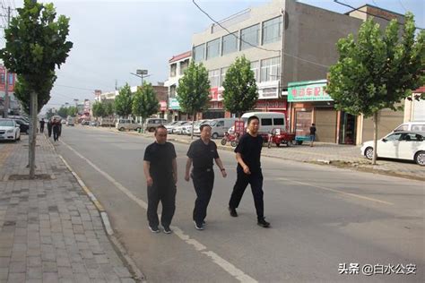 白水县公安局组织开展“全民健身日”健步走活动-队伍建设-渭南政法网