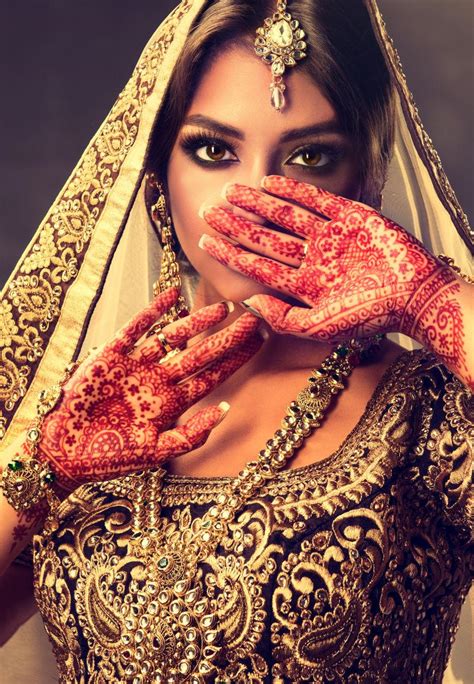 印度纱丽——世界上最美的衣服（图）_国家旅游地理_探索自然 传播人文 愉悦身心