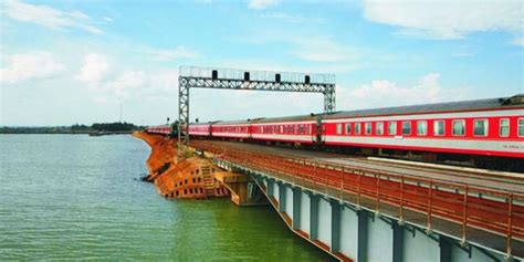 坐火车从广州到海南，它是怎么渡海的呢？看完：颠覆认知|海南|火车|轮船_新浪新闻