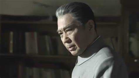《海棠依旧》周总理逝世，百姓十里长街送总理_腾讯视频