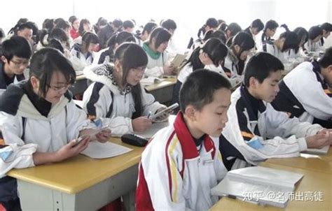 以赛促教助成长 衡阳市六中举行青年教师教学比武决赛 - 华声教育