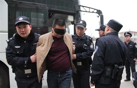 宁夏警方上网追逃22年的重大涉毒犯罪嫌疑人落网_合成_作战_申某