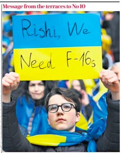 乌克兰球迷跪请英国首相捐赠F16，我们还能怎么挽救她