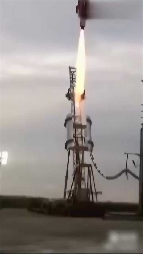美国SpaceX“星舰”火箭发射升空后爆炸_腾讯视频