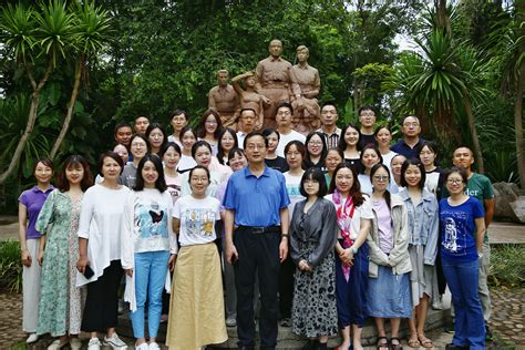 版纳植物园举办第五届小学科学教师培训班----中国科学院昆明分院