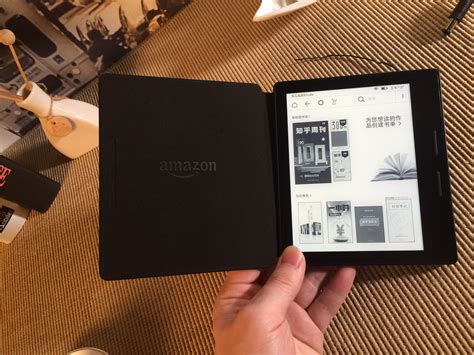 亚马逊发布Kindle Oasis第三代：7英寸超清屏幕 售价2399元起_襄阳热线