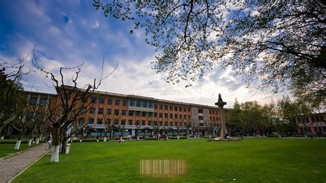 上海同济大学全国排名多少是985吗？同济大学最好的专业排名