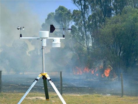 YT-SL10-森林防火预警监测系统_森林气象火险监测站-山东云唐智能科技有限公司