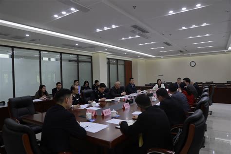 重庆高新区召开政法队伍教育整顿第二次征求意见座谈会