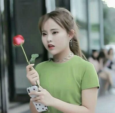 ks网红黄晓娜图片