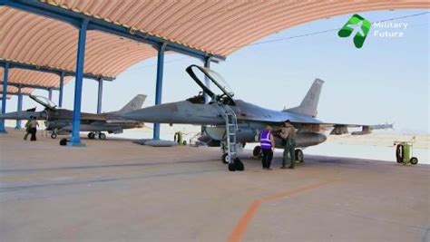 乌飞行员已赴美 白宫却重申仍没有提供F-16战机计划_荔枝网新闻