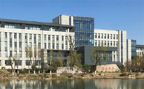 浙江省2023年三位一体和高职提前招生公益咨询会在台州学院举行-台州学院