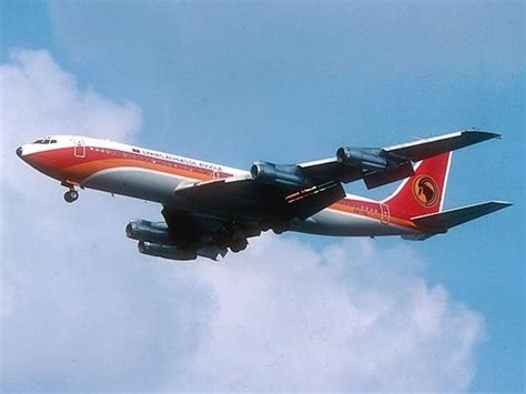 历史上的今天9月29日_1974年中日正式通航，双方（中国民航与日本航空）分别使用波音707和道格拉斯DC-8执行首航班机。