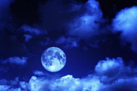 “超级粉月亮”来袭！2020年度最大月亮将于4月降临|超级月亮|月亮|满月_新浪新闻