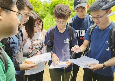 “森林之眼”自然观察公民科学活动邀请中小学生协助科学家野外调查生物多样性----中国科学院武汉植物园