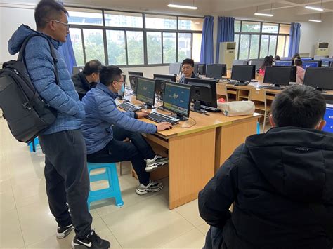 我院教师参加重庆科技学院专本转段PTA考试系统培训