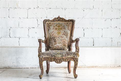 白墙复古房间的经典椅子风格高清图片下载-正版图片507551718-摄图网