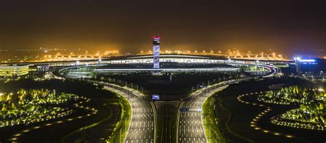 青岛胶东国际机场东西跑道正式贯通