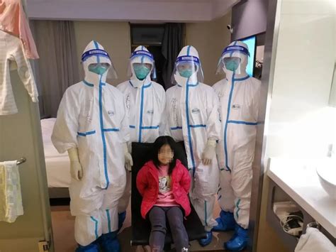 6岁香港小女孩独自隔离，金山医护“妈妈”们温情守护