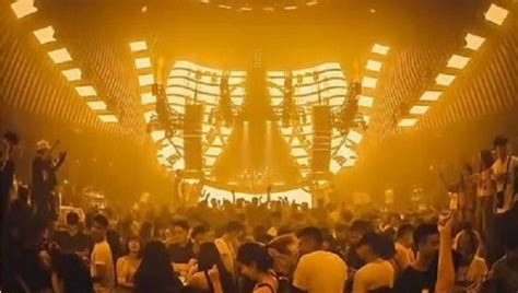 酒吧舞美设计加持下广州G5乐巢的派对氛围一骑绝尘