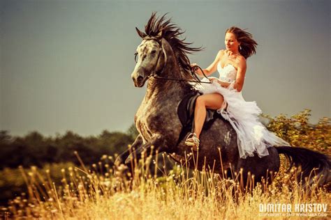 Woman riding wild horse - 54ka [photo blog]