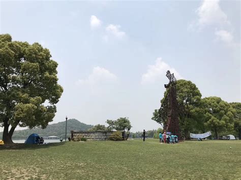 2019月湖雕塑公园-旅游攻略-门票-地址-问答-游记点评，松江旅游旅游景点推荐-去哪儿攻略