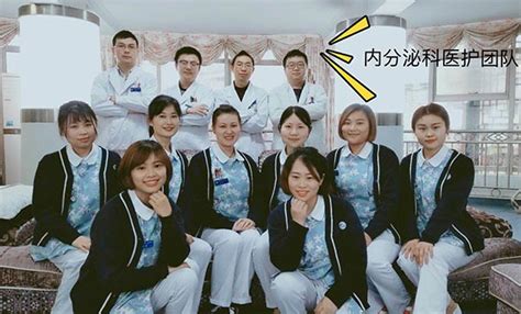 强大的医护团队2 - 遂宁市第一人民医院