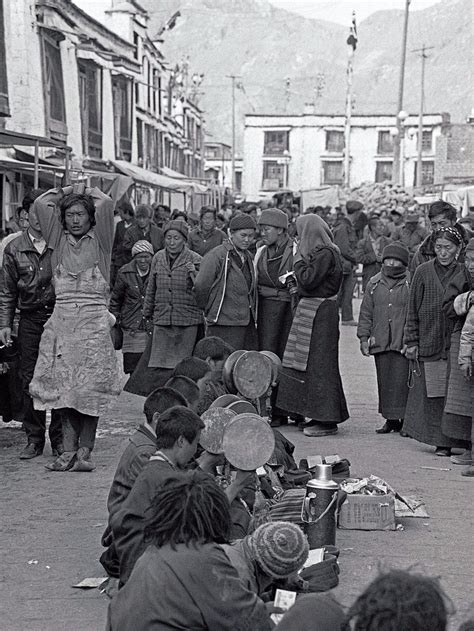 老照片-1980年代的西藏八廓街|八廓街|西藏|拉萨_新浪新闻