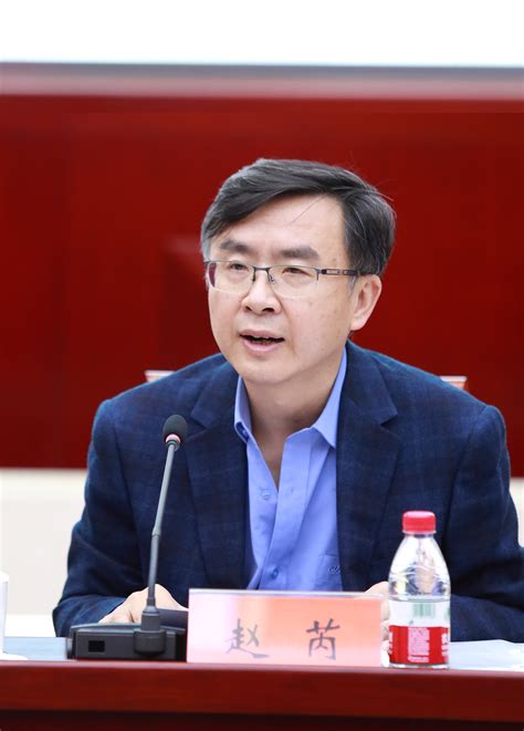中国社会科学院国家高端智库论坛暨2019年经济形势座谈会在京举行